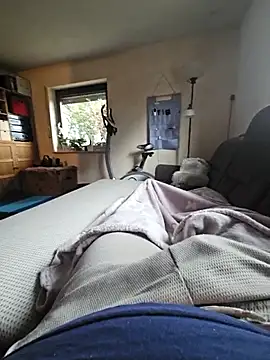 Gris-shadow online show from 02/14/26, 11:54