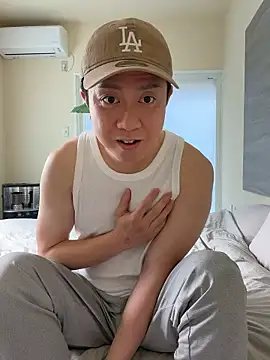 Snapshot of taiki2026 chatting on 02/17/26, 12:19 taiki2026 online show from 02/17/26, 12:19