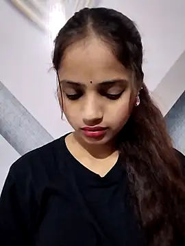 samayra1144 online show from 03/24/26, 07:41