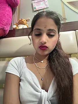 samayra1144 online show from 04/02/26, 07:42