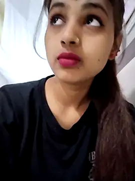 samayra1144 online show from 04/12/26, 07:33