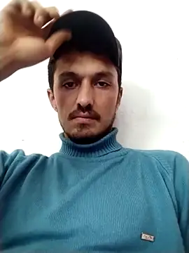 Snapshot of mamimami96 chatting on 02/14/26, 12:27 mamimami96 online show from 02/14/26, 12:27