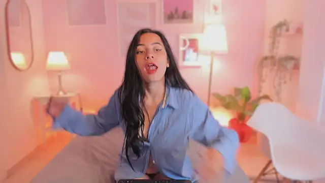 Ivyy sweet  online show from 03/18/26, 08:21