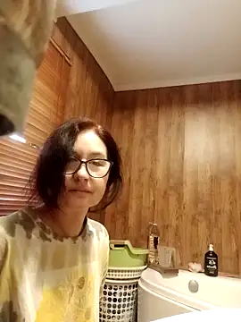 Vikimoon11211 online show from 02/14/26, 01:55