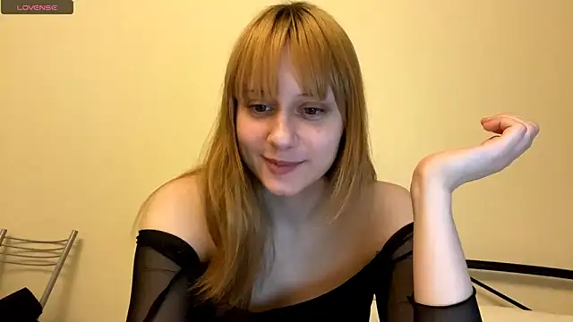 Snapshot of TriciaHartery chatting on 03/01/26, 07:14 TriciaHartery online show from 03/01/26, 07:14