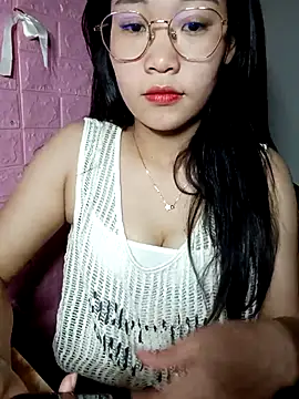 Eye-squirt online show from 03/06/26, 07:47