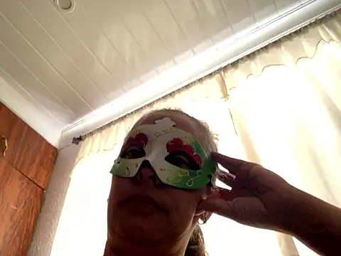 Charming-Layla online show from 03/03/26, 06:31