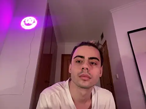 YourFavouriteTwink online show from 02/17/26, 07:55