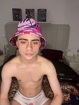 YourFavouriteTwink online show from 02/25/26, 10:31