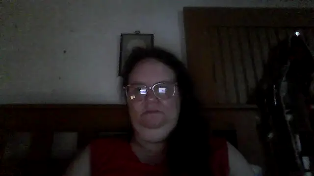 naughty queen1 online show from 04/24/26, 10:50