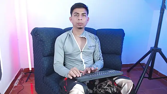 polloCol4U online show from 04/11/26, 04:42