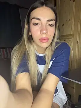 Snapshot of CuteRosa7 chatting on 02/15/26, 11:25 CuteRosa7 online show from 02/15/26, 11:25