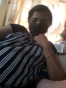 Tamil Luckly girl online show from 04/12/26, 09:45