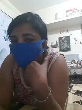 Tamil Luckly girl online show from 05/18/26, 03:17