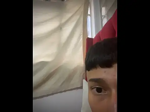 glopetitooo online show from 02/15/26, 05:34