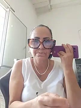Snapshot of RubyStrome chatting on 06/10/26, 05:14 RubyStrome online show from 06/10/26, 05:14