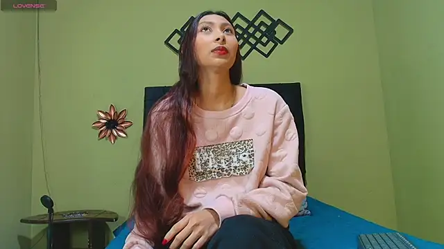 angeldreams15  online show from 04/17/26, 10:56