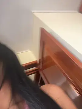 Snapshot of Yirleyll chatting on 03/01/26, 01:00 Yirleyll online show from 03/01/26, 01:00