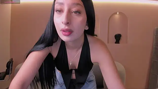 Snapshot of AmaraDivine chatting on 02/21/26, 11:45 AmaraDivine online show from 02/21/26, 11:45