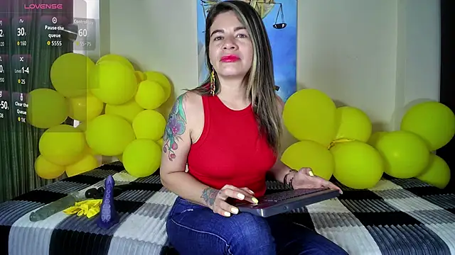 oriana thomson01 online show from 05/21/26, 07:00
