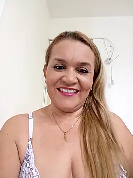 charlotte milf30 online show from 03/25/26, 07:24
