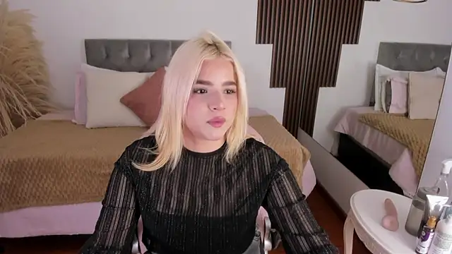 BarbieHannaB  online show from 02/19/26, 07:00