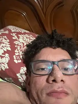 Valentinacouple online show from 06/10/26, 04:35