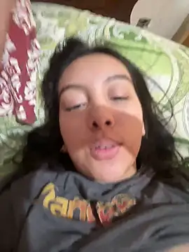 Valentinacouple online show from 04/04/26, 04:35