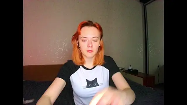 Little fox404 online show from 04/14/26, 09:31