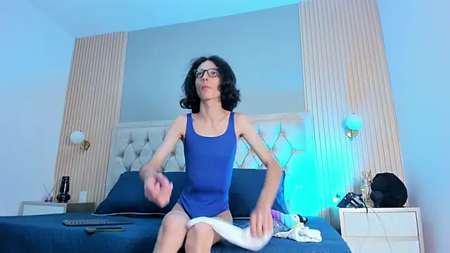 Hxxyro online show from 04/14/26, 01:16