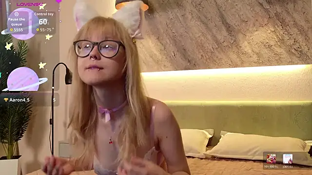 MoliQin online show from 03/17/26, 08:50