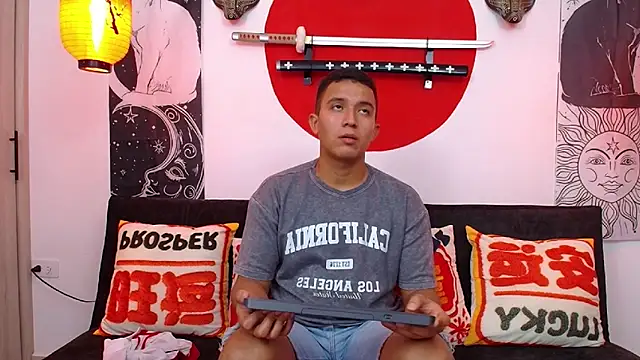 Snapshot of PrideFireFusion chatting on 03/01/26, 02:11 PrideFireFusion online show from 03/01/26, 02:11