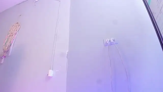 Amber Novoa online show from 02/21/26, 12:18