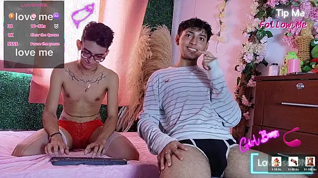 Snapshot of Ian_Hunter chatting on 03/01/26, 01:22 Ian Hunter online show from 03/01/26, 01:22