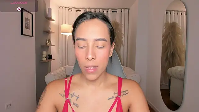 saori katsumi  online show from 04/07/26, 11:23