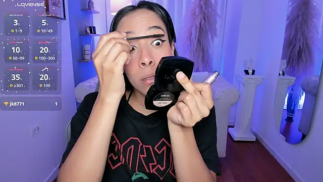 saori katsumi  online show from 04/14/26, 11:26