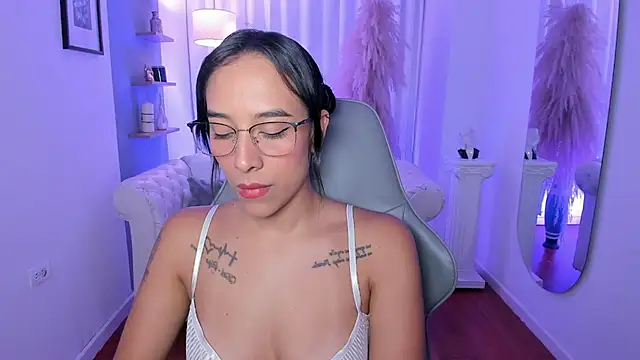 saori katsumi  online show from 04/10/26, 11:28