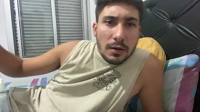 Snapshot of Heytincho chatting on 02/26/26, 03:50 Heytincho online show from 02/26/26, 03:50