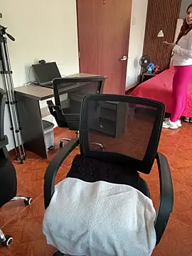 Luna rousse26 online show from 03/10/26, 12:31