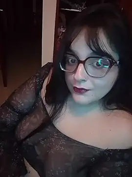 daphneev online show from 05/11/26, 07:21