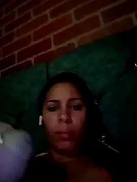 kiki milu online show from 03/08/26, 04:16