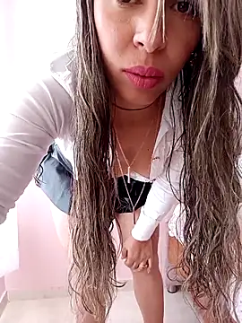 kiki milu online show from 03/16/26, 02:10