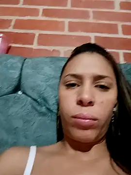 kiki milu online show from 04/01/26, 04:58