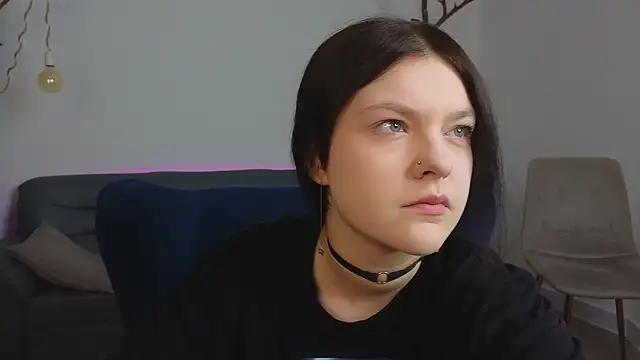 DeliaEffy online show from 03/23/26, 12:49