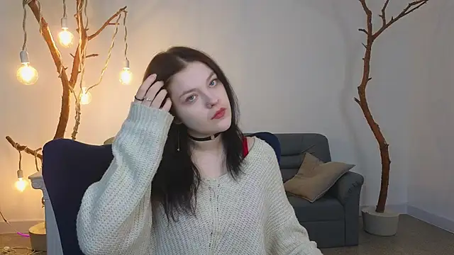 DeliaEffy online show from 04/03/26, 12:55