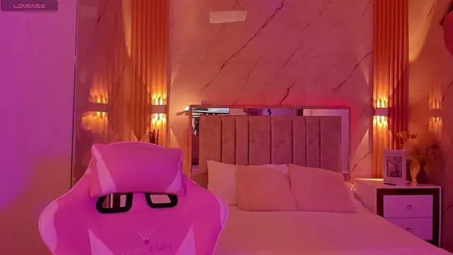 your whore Salome online show from 04/15/26, 07:07