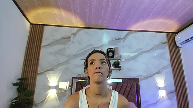 your whore Salome online show from 03/20/26, 06:09