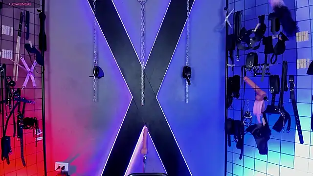 Snapshot of Victorya_Emily_BDSM chatting on 02/17/26, 07:00 Victorya Emily BDSM online show from 02/17/26, 07:00