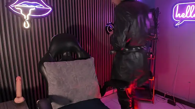 Maximoking26 online show from 04/08/26, 08:49