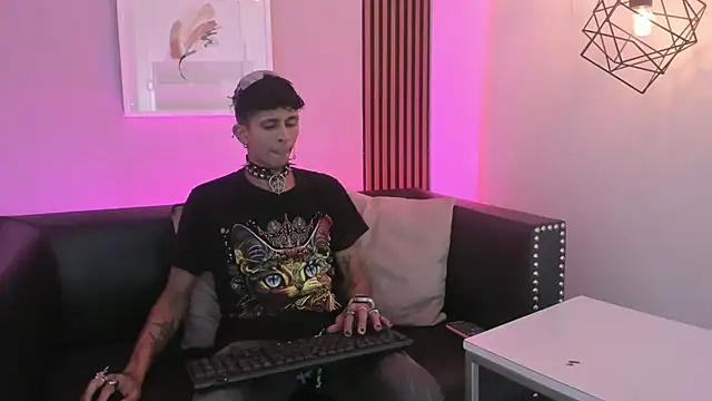 Maximoking26 online show from 07/17/26, 01:58